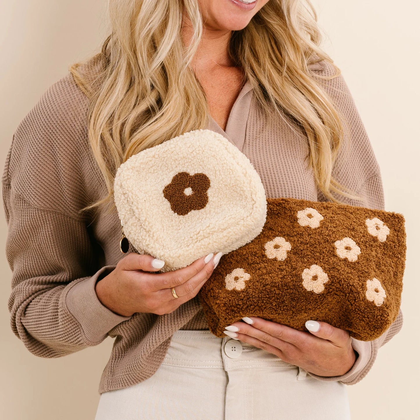 Square Flower Teddy Pouch - Brown